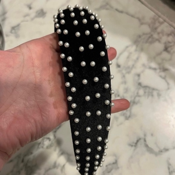 Lele Sadoughi Headband - Picture 3 of 4